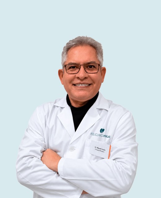 Dr. Miguel Hoyos